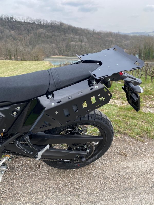 Ecarteur et platine porte bagage yamaha T7