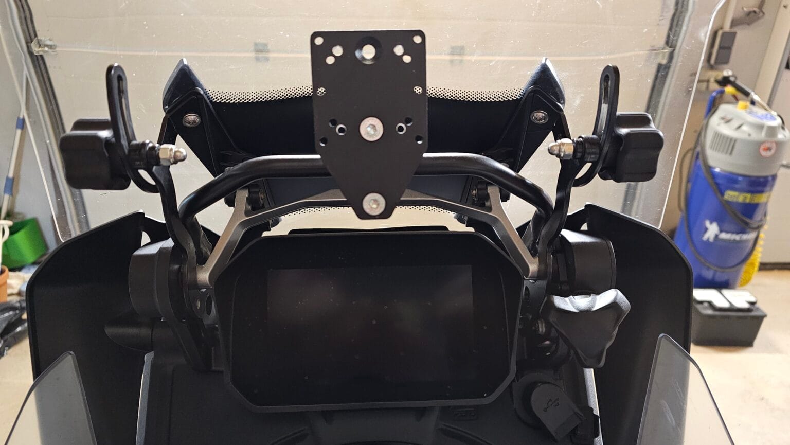 Motorcycle tablet holder - Motoboxer