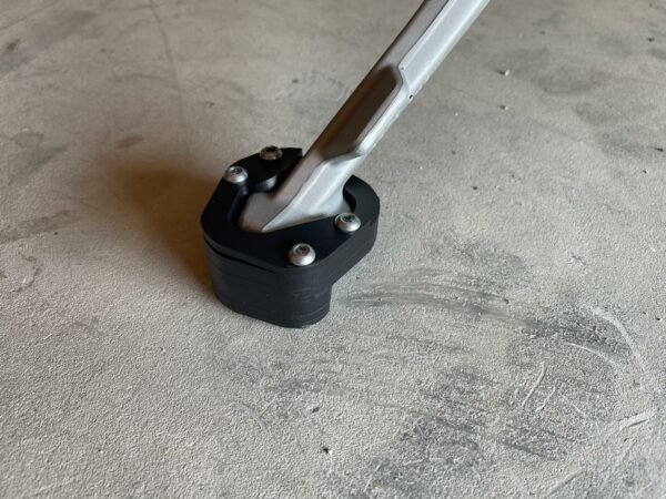 Side stand foot enlarger Moto Guzzi Stelvio